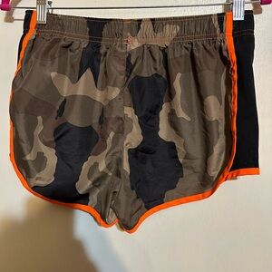Women’s B Sport shorts, camo/orange, M, EUC